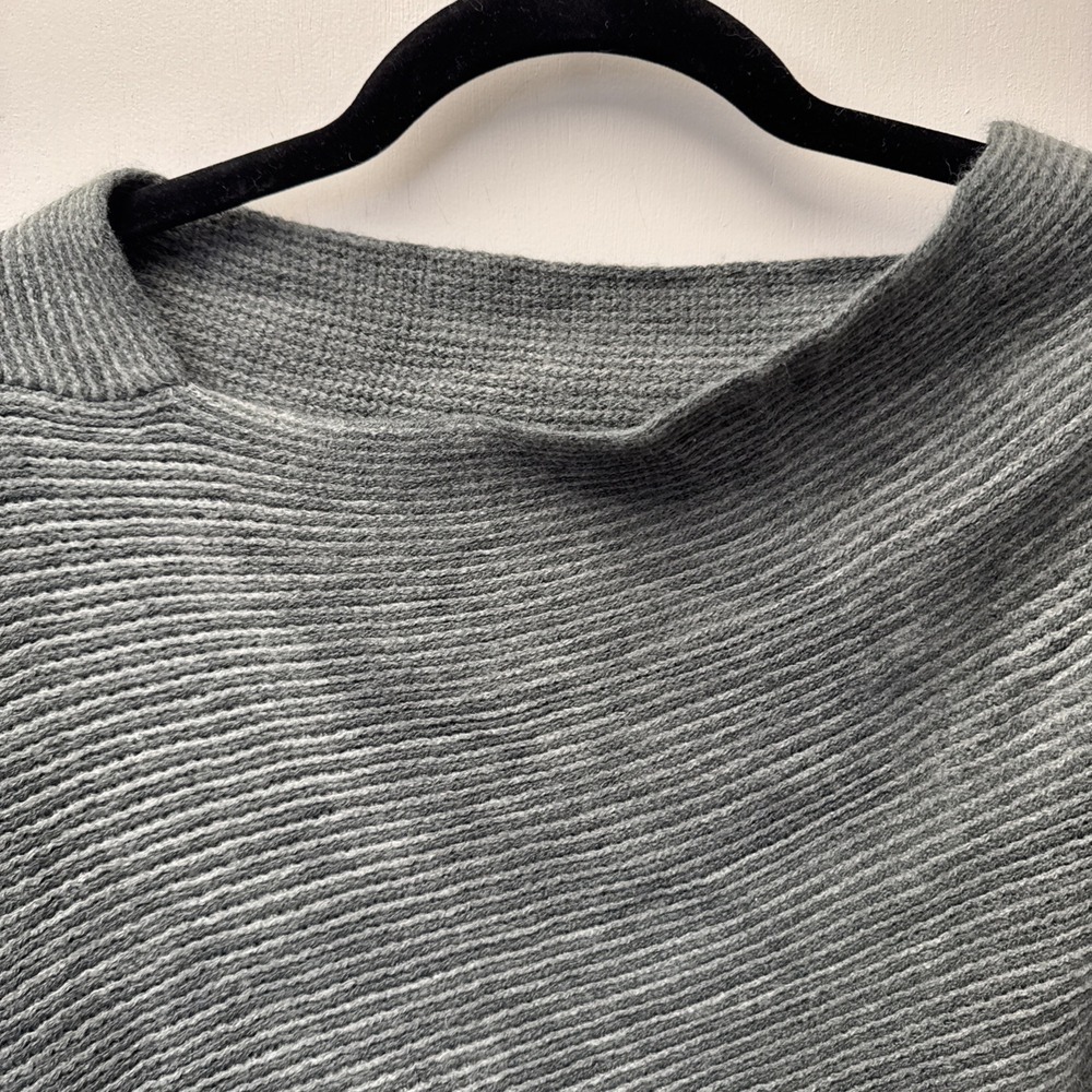 sweaters women OS Poncho - Picture 5 of 6